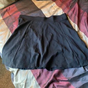 Black flare mini skirt - Size Large